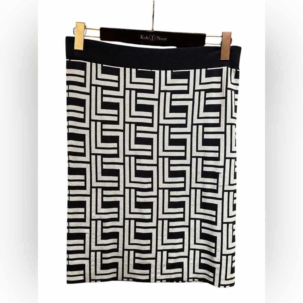 By Malene Birger Geometric baby blue and black  mini bodycon Skirt NWT size L